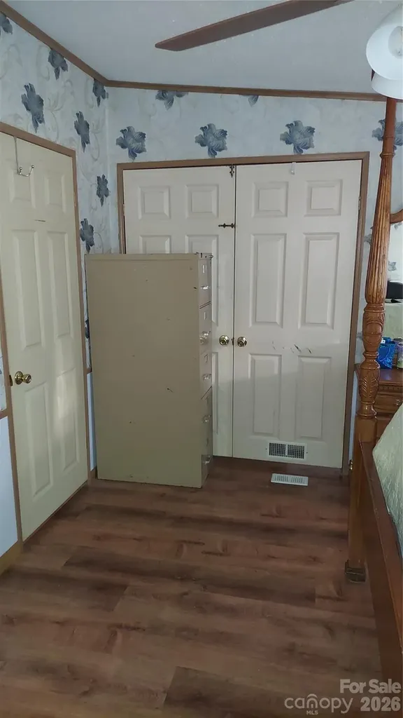46 Larkspur Lane Canton NC 28716