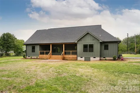 34 Old Souther Road Mills River NC 28759