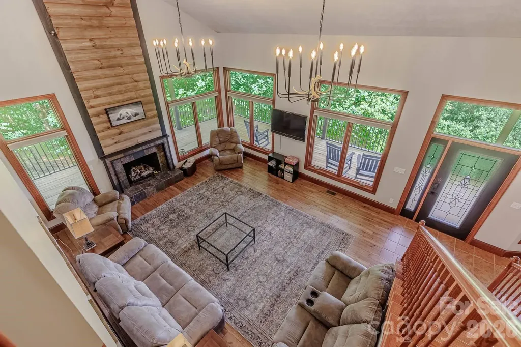 860 Butternut Ridge Bryson City NC 28713