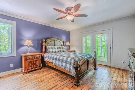860 Butternut Ridge Bryson City NC 28713