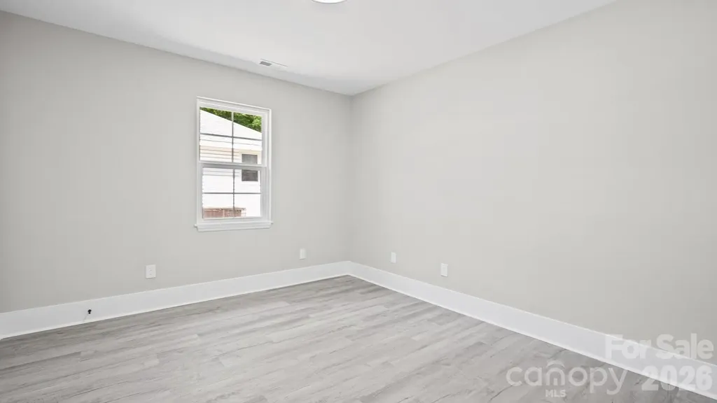 125 Oregon Street Charlotte NC 28208