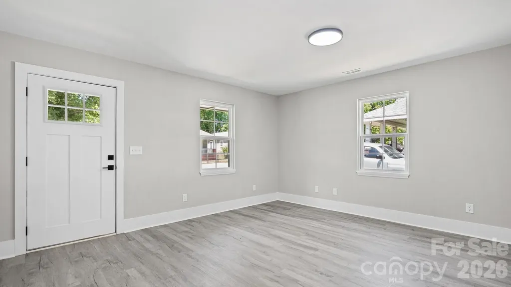 125 Oregon Street Charlotte NC 28208