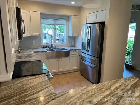 610 Britton Creek Drive Hendersonville NC 28791