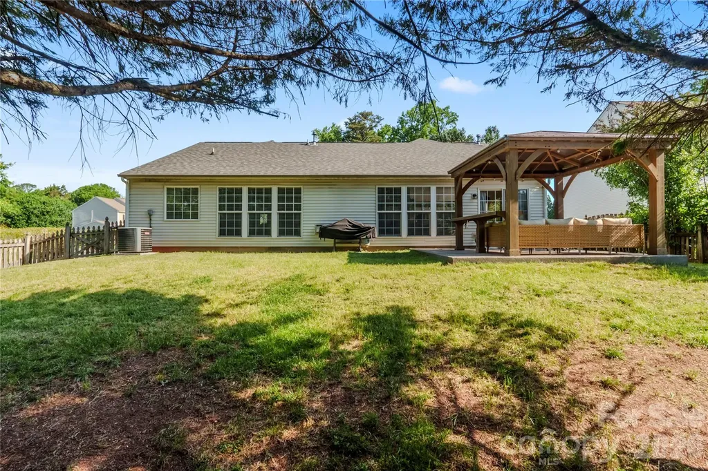 9400 Shepparton Drive Huntersville NC 28078