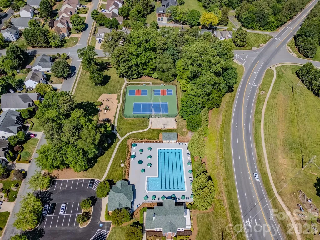 9400 Shepparton Drive Huntersville NC 28078