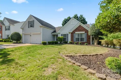 9400 Shepparton Drive Huntersville NC 28078