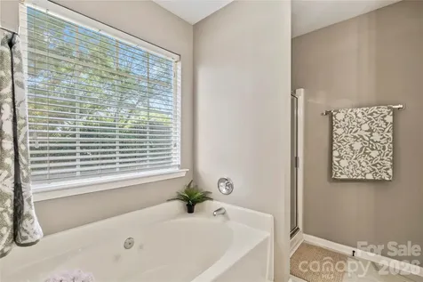 9400 Shepparton Drive Huntersville NC 28078