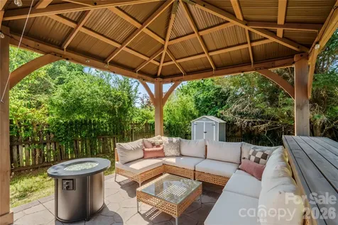 9400 Shepparton Drive Huntersville NC 28078