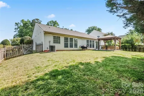 9400 Shepparton Drive Huntersville NC 28078