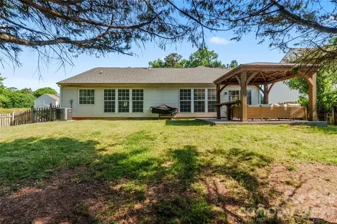 9400 Shepparton Drive Huntersville NC 28078