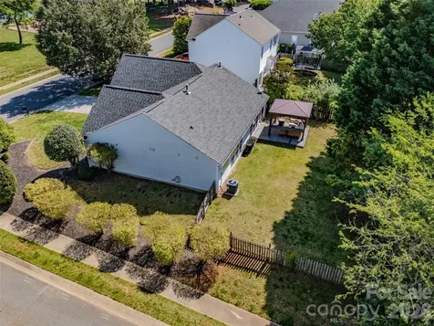 9400 Shepparton Drive Huntersville NC 28078