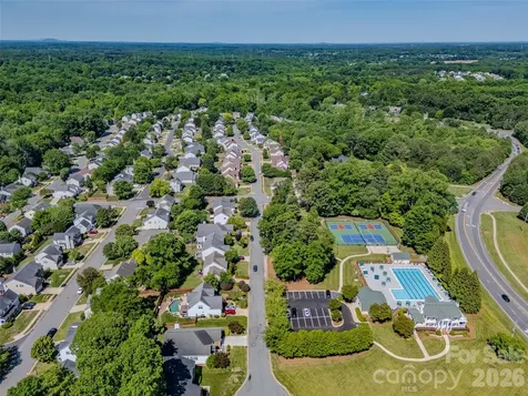 9400 Shepparton Drive Huntersville NC 28078