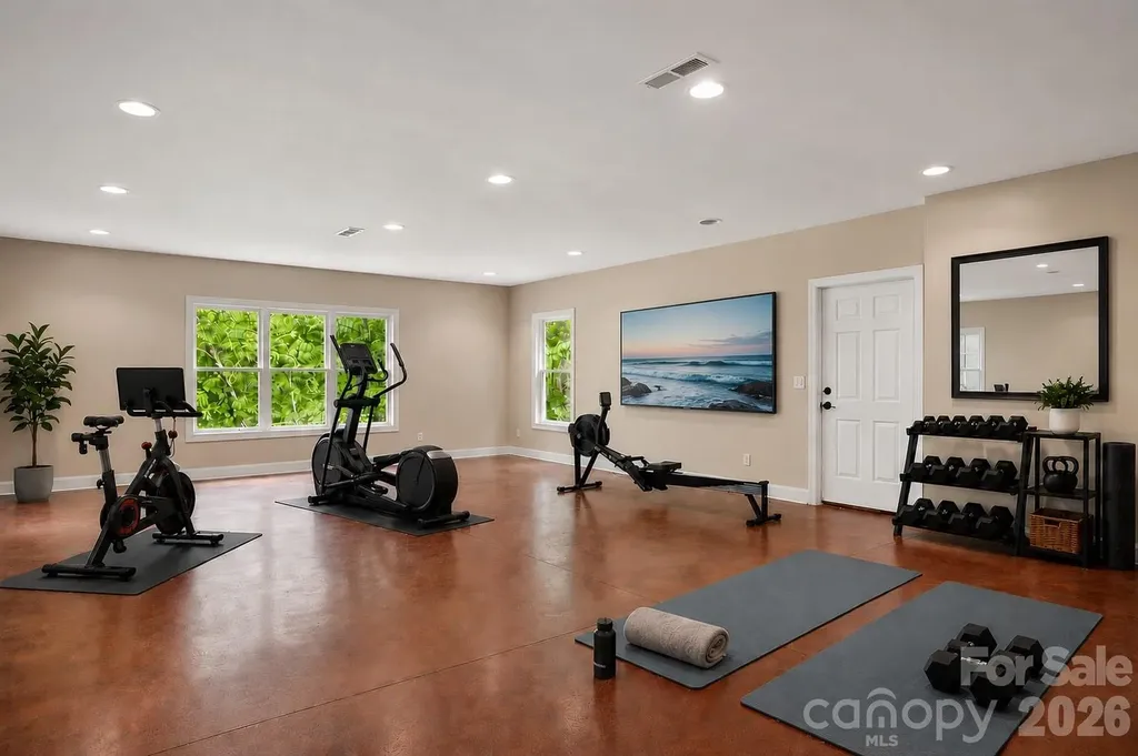 314 Woodland Drive Swannanoa NC 28778