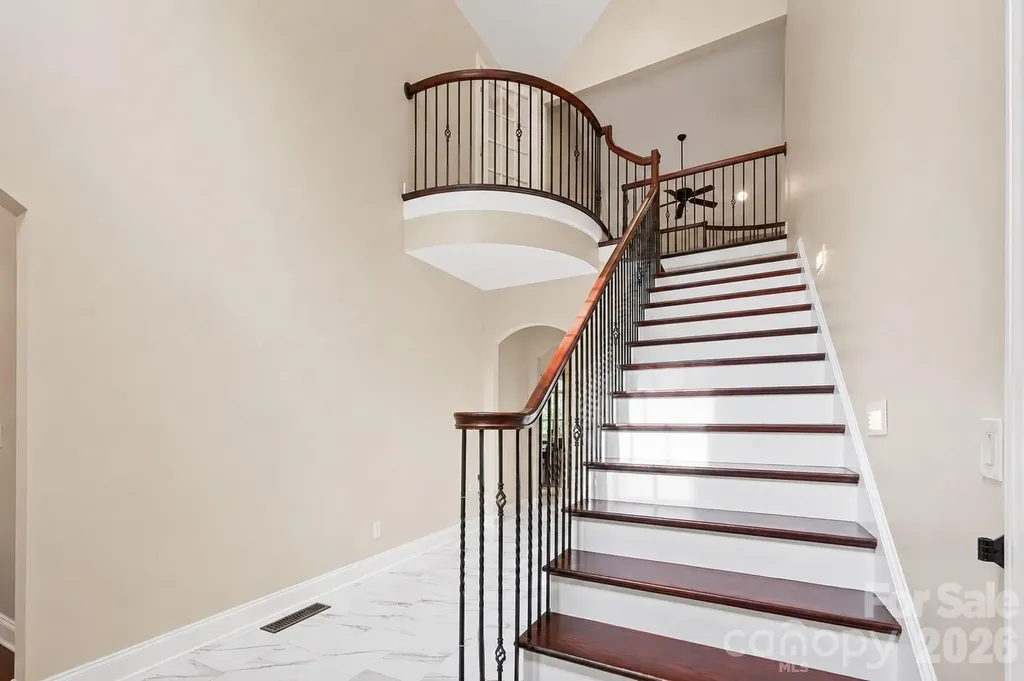 314 Woodland Drive Swannanoa NC 28778