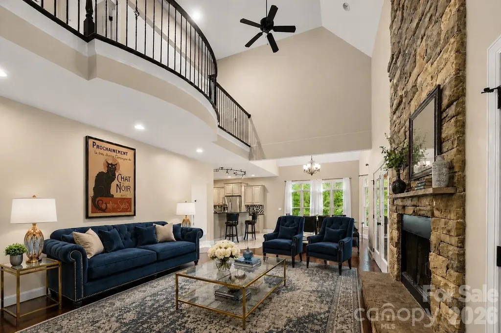314 Woodland Drive Swannanoa NC 28778