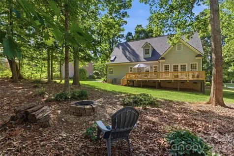 2925 Arbor Knoll Concord NC 28025