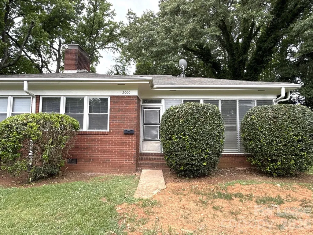 2000 Weststone Drive Charlotte NC 28208