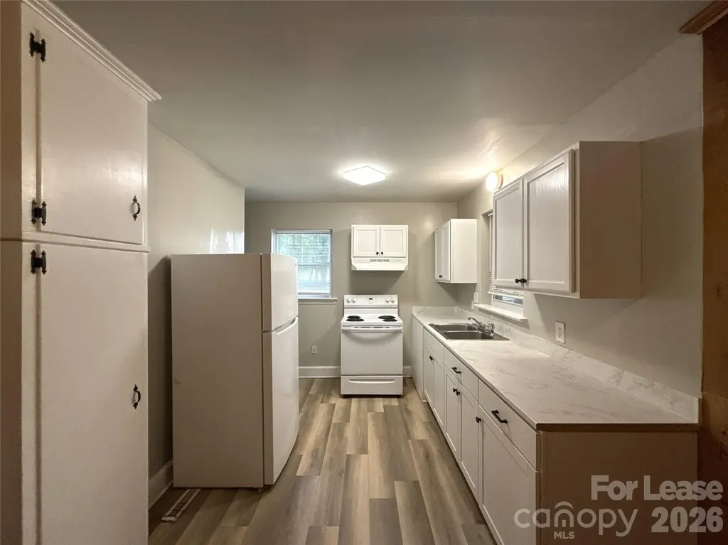 2000 Weststone Drive Charlotte NC 28208