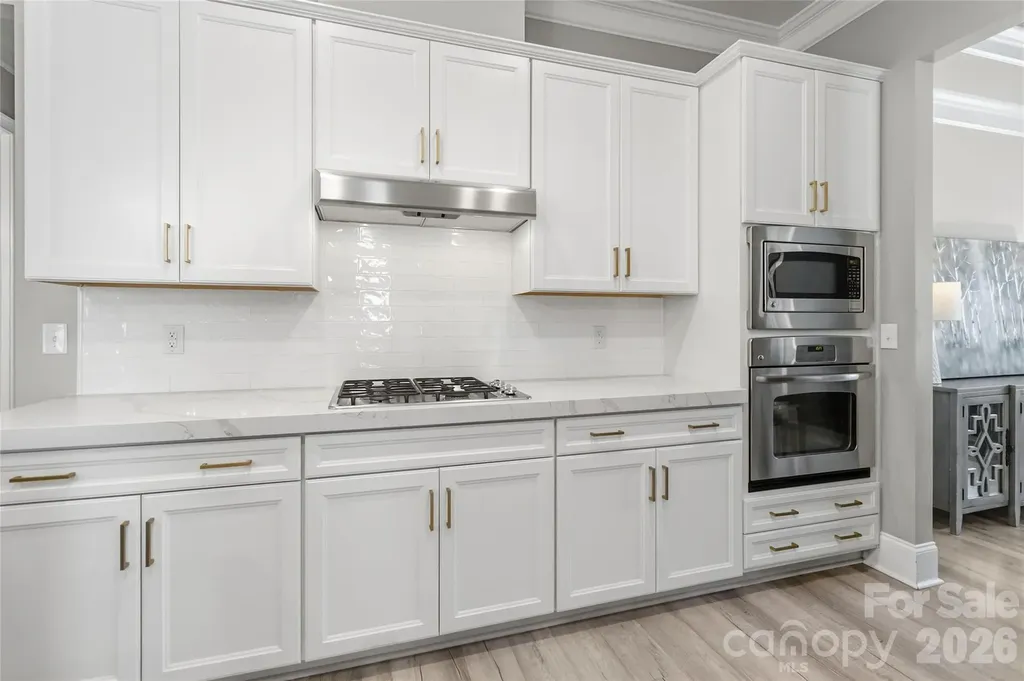 6526 Saint John Lane Charlotte NC 28210