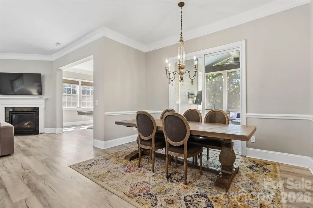 6526 Saint John Lane Charlotte NC 28210