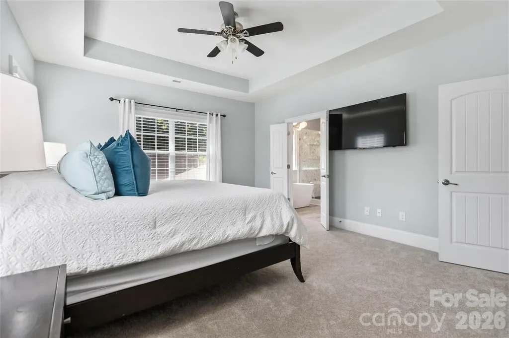 6526 Saint John Lane Charlotte NC 28210