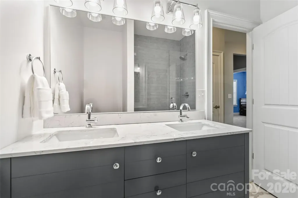 6526 Saint John Lane Charlotte NC 28210