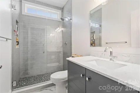 6526 Saint John Lane Charlotte NC 28210