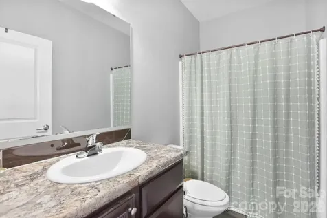 127 Cairens Ridge Drive Mills River NC 28759