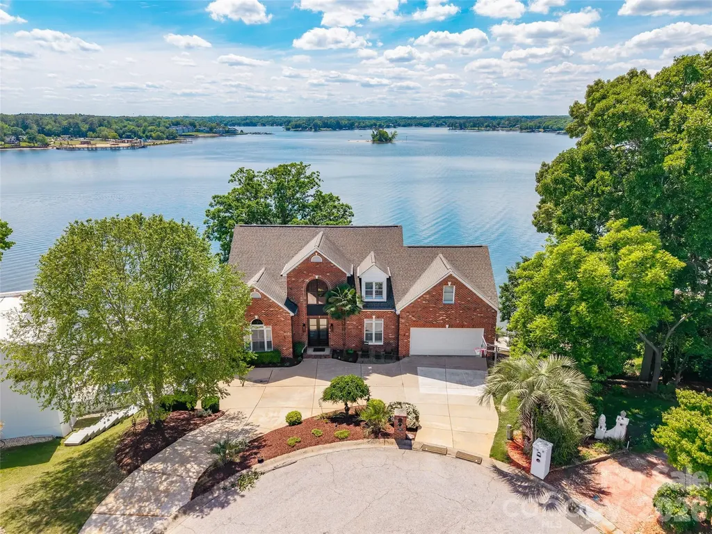 7110 Anchorage Lane Fort Mill SC 29708