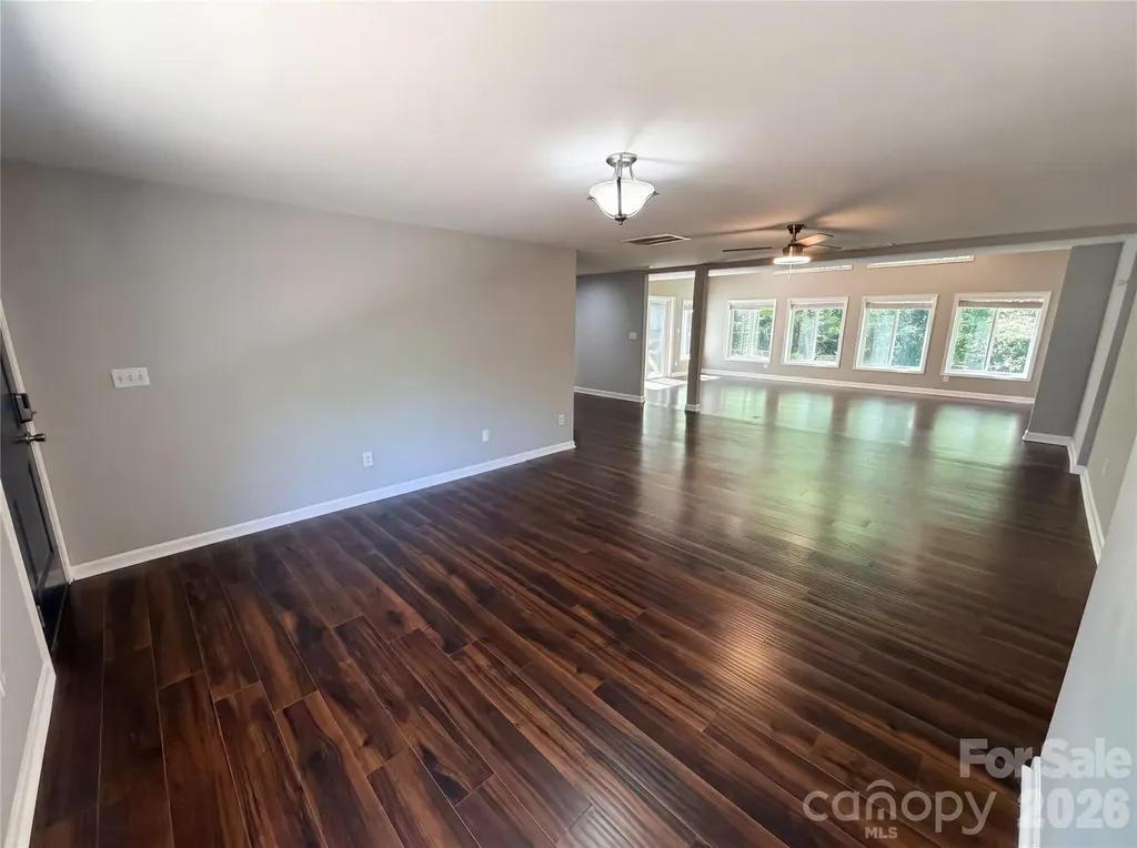 1322 Carolyn Drive Charlotte NC 28205