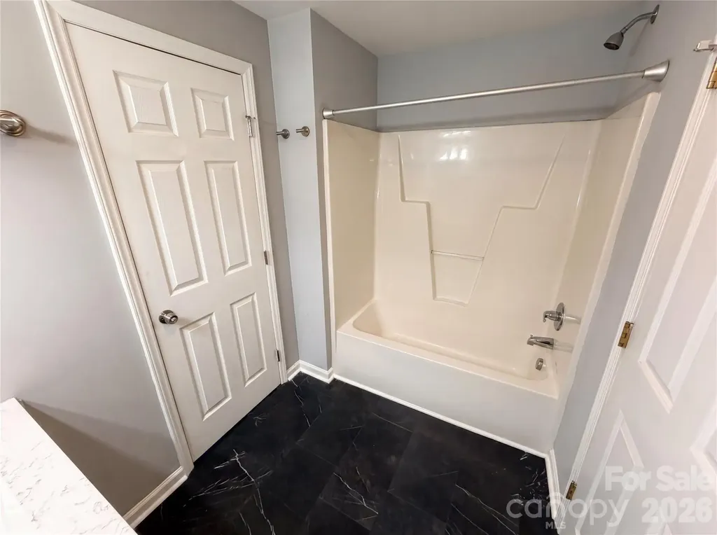 1322 Carolyn Drive Charlotte NC 28205