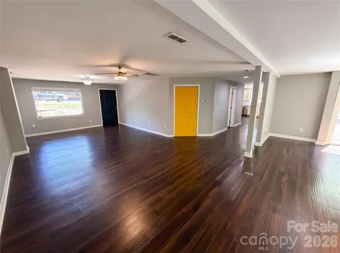 1322 Carolyn Drive Charlotte NC 28205