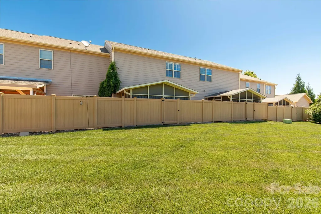 1108 Stuarts Landing Drive Cramerton NC 28032
