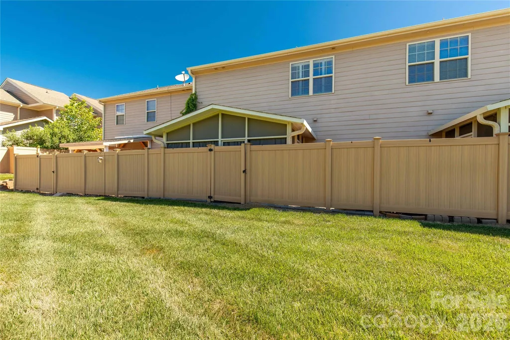 1108 Stuarts Landing Drive Cramerton NC 28032