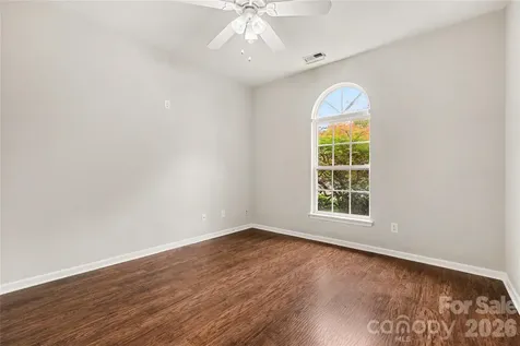 10312 Fairbourne Court Charlotte NC 28269