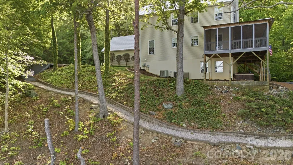 424 Mountain Harbor Drive Lexington NC 27292