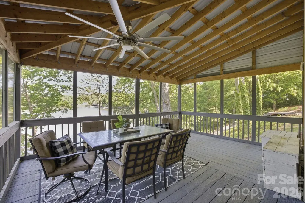 424 Mountain Harbor Drive Lexington NC 27292