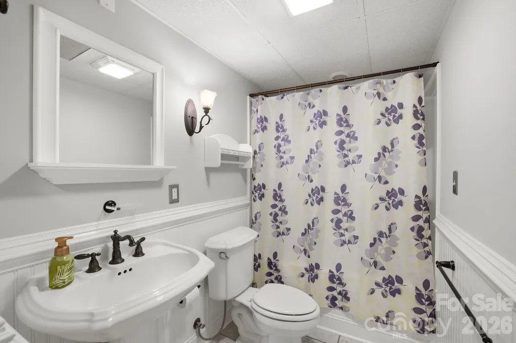 424 Mountain Harbor Drive Lexington NC 27292