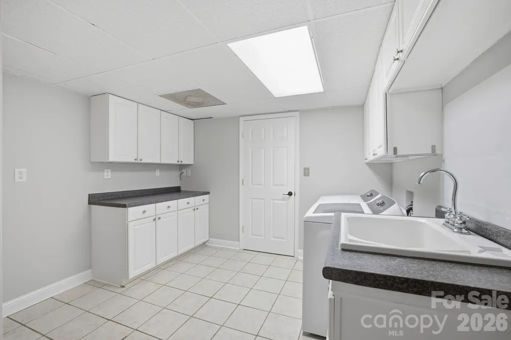424 Mountain Harbor Drive Lexington NC 27292