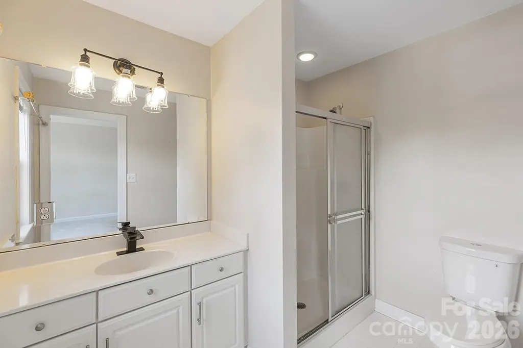 9111 Brocklehurst Lane Charlotte NC 28215