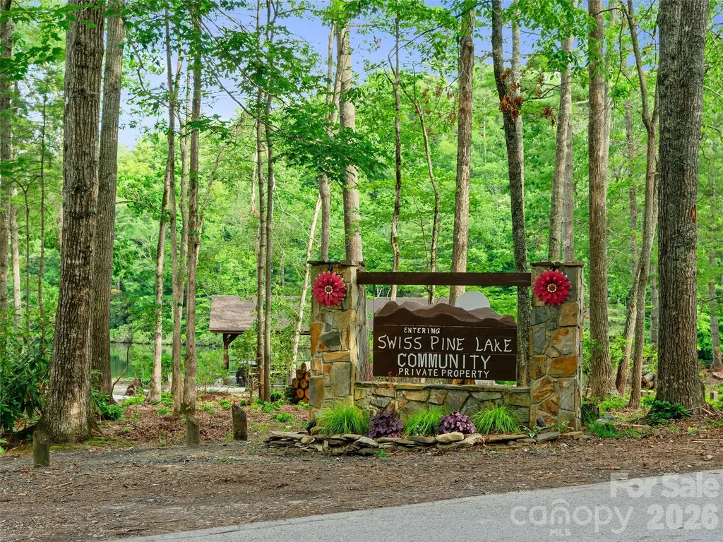 71 Chestnut Hill Road Spruce Pine NC 28777