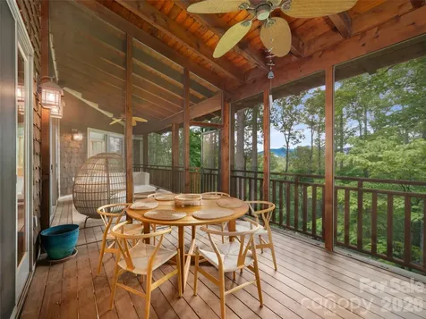 71 Chestnut Hill Road Spruce Pine NC 28777