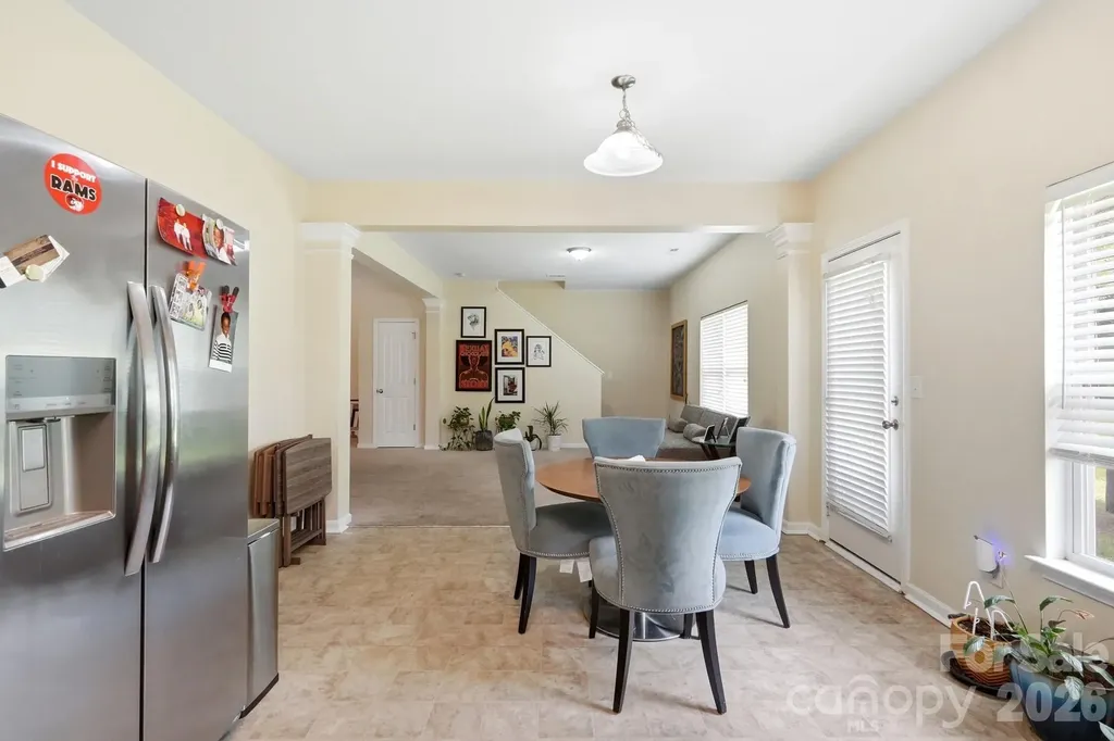 8619 Earthenware Drive Charlotte NC 28269