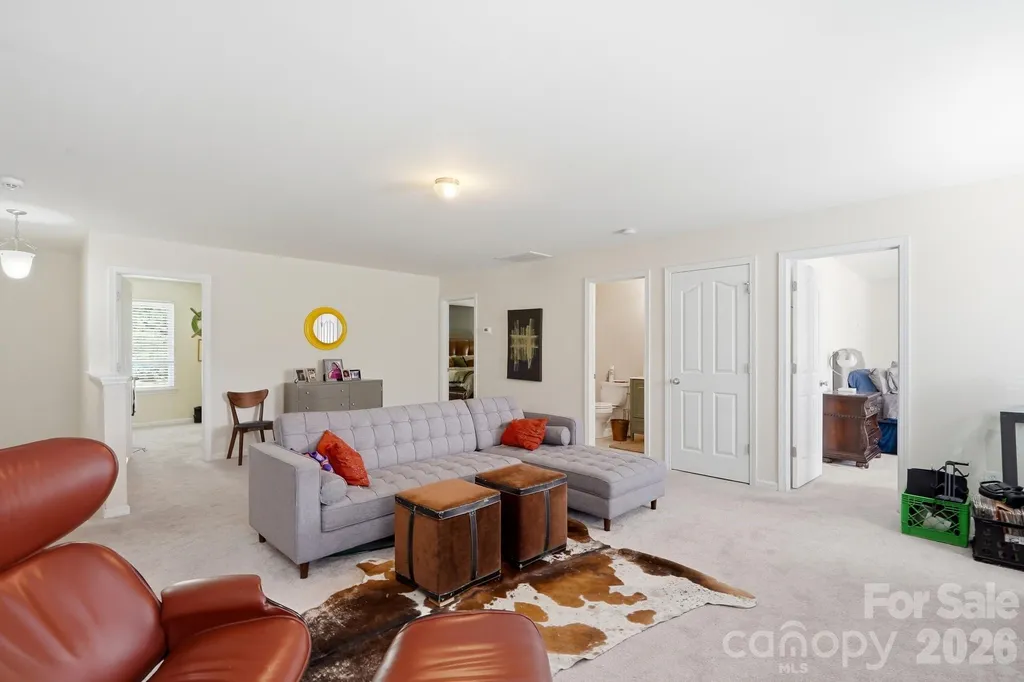 8619 Earthenware Drive Charlotte NC 28269