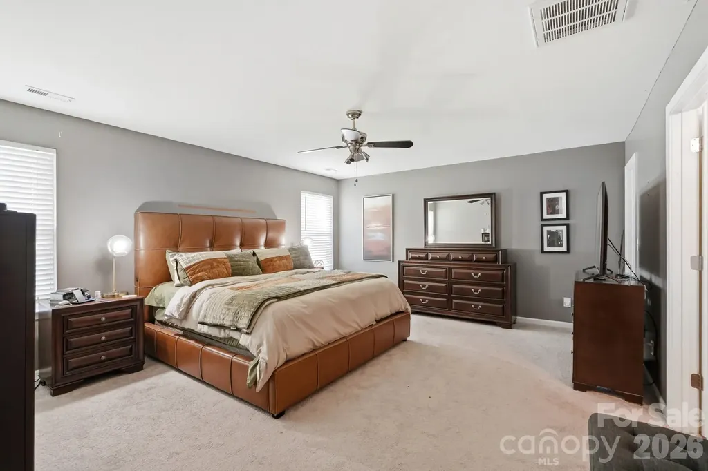 8619 Earthenware Drive Charlotte NC 28269