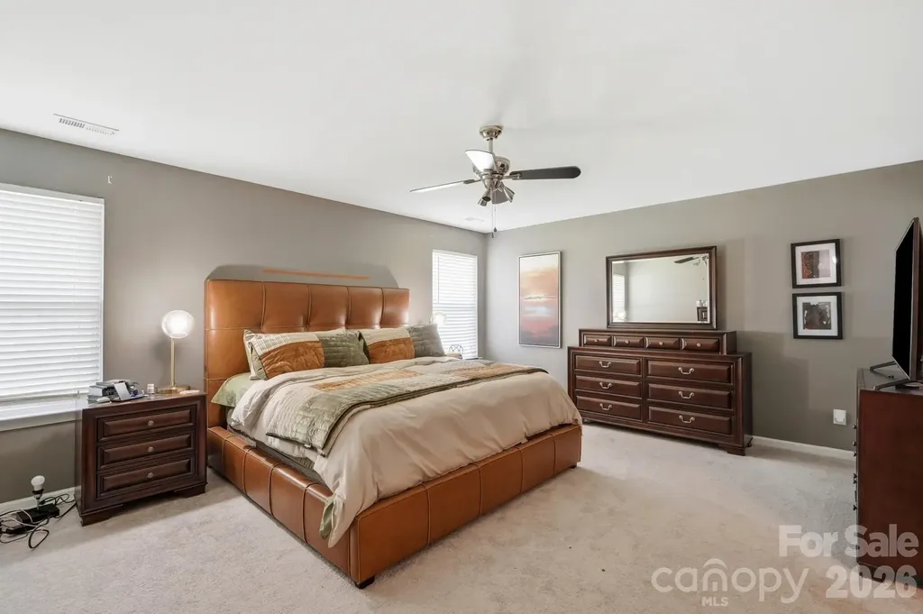 8619 Earthenware Drive Charlotte NC 28269