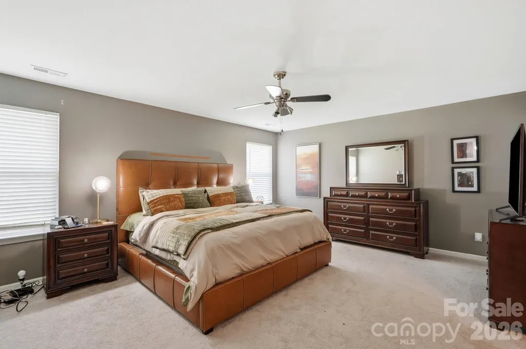 8619 Earthenware Drive Charlotte NC 28269