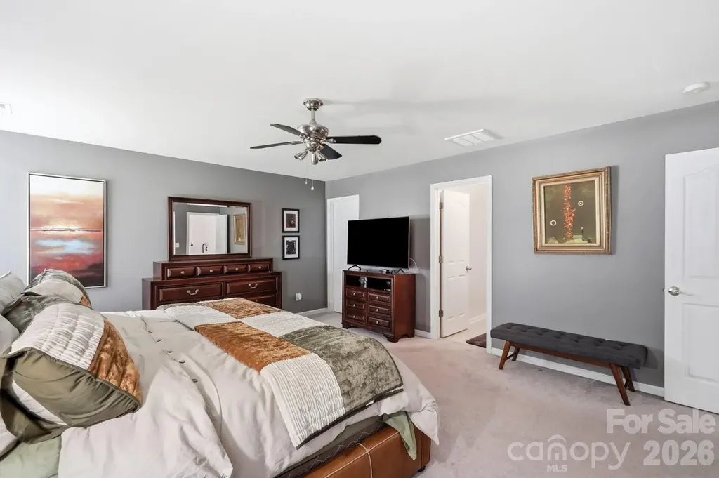 8619 Earthenware Drive Charlotte NC 28269