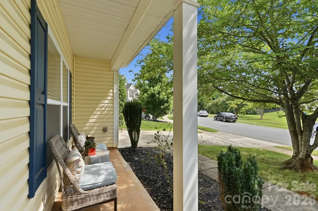 8619 Earthenware Drive Charlotte NC 28269