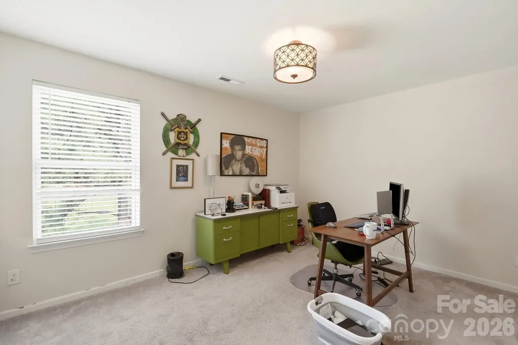 8619 Earthenware Drive Charlotte NC 28269